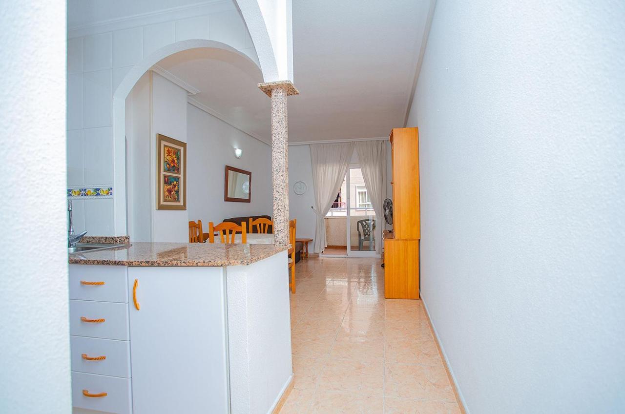 096 Pleasant Place Luis - Alicante Holiday Torrevieja Dış mekan fotoğraf